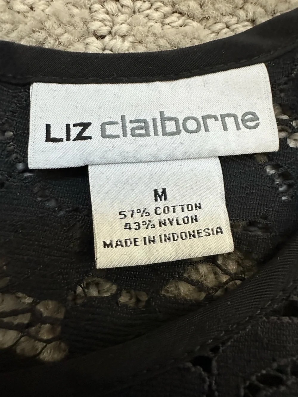 Liz Claiborne Black Floral Lace Blouse Short Sleeve Top Size M